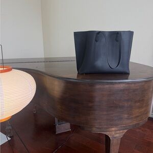 Quince triple compartment Black Tote Bag